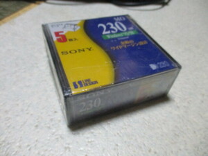  unopened.. Sony SONY MO disk 230MB 5 sheets Windows95/98 Japan 5EDM-230CND