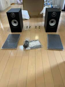 B&W (Bowers & Wilkins) スピーカー 606/MB [マット・ブラック ペア] 保証書・スタビライザー・バイワイヤリングケーブル付