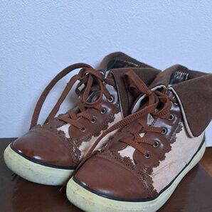 【送料無料】axes スニーカー