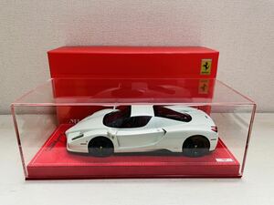 1/18 MRコレクション エンツォ フェラーリ ENZO Ferrari パールフラットホワイト 品番FE00E