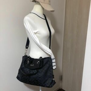 COACH アシュレイ シグネチャー サッチェル サテンキャンバス 黒 コーチ