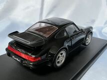 ウェリー製　ポルシェ911 ターボ (964) 黒　　　　1/18_画像7