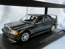 ミニチャンプス製　　メルセデス　ベンツ　190E 2.5-16 EVO 2 (1990年) 1/18_画像3