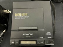 A2　KENWOOD　ケンウッド　DPC-R7　ポータブルCDプレーヤー　コンパクトディスクプレーヤー　通電確認済み　オーディオ機器　現状品_画像3