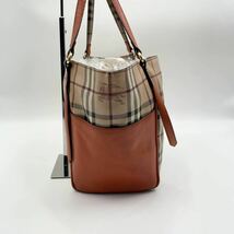 1円【入手困難品】BURBERRY バーバリー トートバッグ ハンド ノバチェック PVC レザー 本革 オレンジ ベージュ ゴールド金具 レディース_画像4