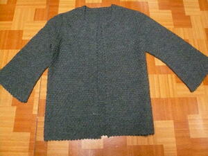 ☆手編み・ハンドメイド　模様編み　オープンカーディガン　グレイ色　（毛100％）　美品