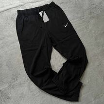 格安送料 XLサイズ 新品 NIKE ナイキ スウェットパンツ 黒 ブラック フリース ジョガーパンツ ランニング スポーツウェア 薄手 934663-010_画像4