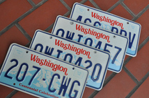 送料込み 中古実物本物　アメ車ライセンスプレートユーズド　Washington OF/NA アンティークコレクションヴィンテージcartags_画像5