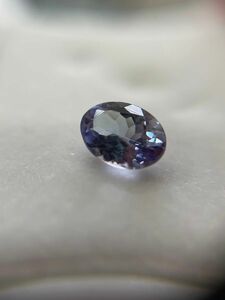 ゾイサイト④ 0.825ct 天然石 ルース 裸石 宝石