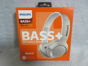 ●未使用●PHILIPS BASS+ On-ear●フィリップス ワイヤレス イヤーヘッドホン●Bluetooth対応●SHB3075 WT●