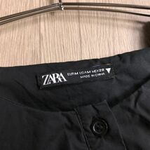 100円スタート○ ZARA ザラ　おしゃれデザイン　ノーカラー ブラウス_画像4