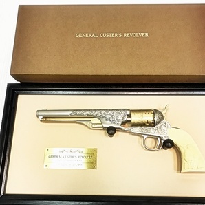 福岡)フランクリンミント GENERAL CUSTER'S REVOLVER ジェネラル カスター リボルバー展示額付き 金属モデルガン 良品の画像1