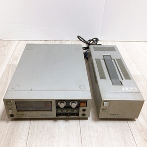中古品 オーディオ機器 pcm-f1/ac-700 SONY ソニー デジタルオーディオプロセッサー ACパワーアダプター 電源ユニット 音響機器の画像2