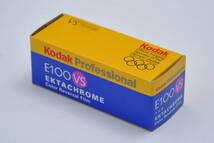 KODAK Ektachrome E100VS120 E100SW各1本合計 2本セットブローニーサイズカラーリバーサルフイルム期限切れ_画像3