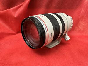 【中古美品】Canon キヤノン EF28-300mm F3.5-5.6L IS USM ワンオーナー・おまけつき・送料無料