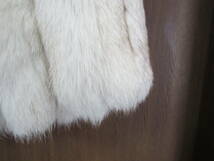 【ＥＸＣＥＬＬＥＮＴ】　ホワイト系毛皮ショートコート　サイズ１１号　毛皮名不明_画像5