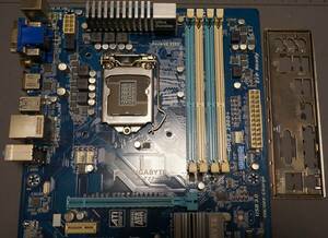 【動作確認済】GIGABYTE GA-Z77-HD3 LGA1155 IOパネル付属