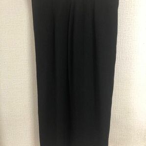 スカート　膝丈　65cmくらい　Ｍサイズ　黒