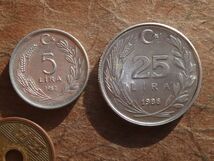 トルコ　２種　5，25Lira　(詳細は商品説明をご覧ください)_画像1