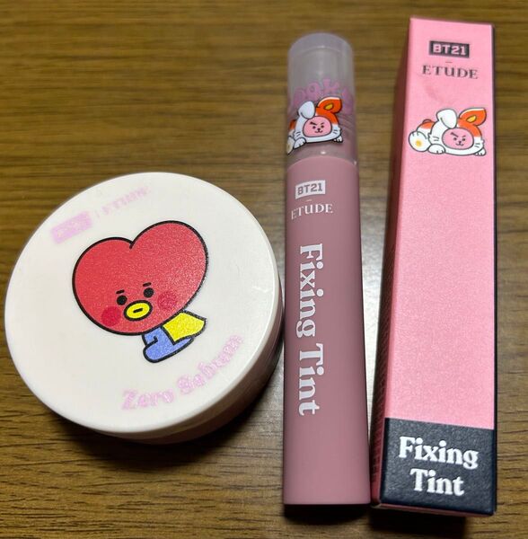 新品☆未使用 BT21 フェイスパウダー &フィクシングティント(バラ売り不可)