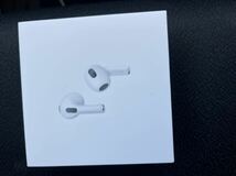 Apple AirPods 第3世代　MagSafe充電ケース_画像2