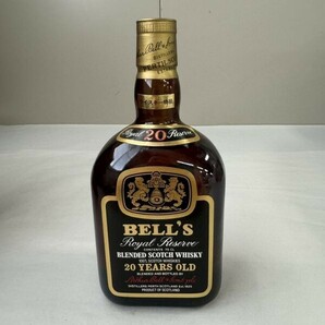 B26260(041)-149/HK3000【千葉】酒 BELL'S Royal Reserve 20 YEARS OLD ベルズ 20年 SCOTCH WHISKY ウイスキー 43％750ml 箱付きの画像2