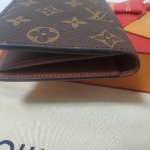 最新モデルRFID搭載 使用僅か極美品 ☆LOUIS VUITTON ルイ・ヴィトンモノグラム ポルトフォイユ・ブラザ M66540の画像6