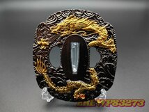 刀鍔　金龍の図　銅製　透かし　絵金銀　日本刀装具　刀の鍔　刀剣美術　武道具　ツバ_画像2