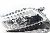 ジャンク品　エスクァイア　ZRR80G　後期　LED　ヘッドライト　右　右側　レベ付　イチコー　28-244　打刻H　81130-28G90　312108_画像2