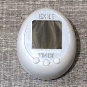 【玩具】 たまごっちプラスカラー EXILE エグモっち 説明書箱付き 2008年 バンダイ BANDAI 2004 ホワイト 白 バーチャルペット 電子 レアの画像4