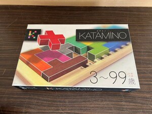 TS0424 Gigamic ギミック　木製パズル　KATAMINO カタミノ　ブロックおもちゃ 知育玩具 対象年齢3～99歳　M-0419-5