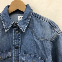 M1132-J◆ZARA ザラ デニムシャツ◆サイズXS メンズ レディース 紳士 長袖 ウエスタン調 カットオフ 上着 トップス コットン 綿 カジュアル_画像2