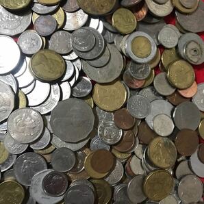 【おまとめ品】海外 世界各国 古銭 まとめ売り 1.5kgの画像8