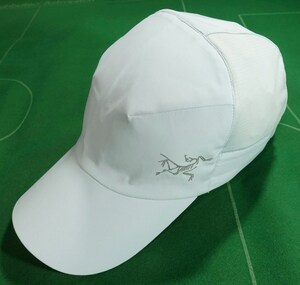 ▲アークテリクス ポリエステル100% 吸汗速乾 サイドメッシュキャップ CALVUS CAP パステルブルー S/P-M/M 美品!!!▲