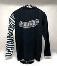 VOLCOM ボルコム A9312404BLK① メンズ Mサイズ 長袖ラッシュガード ブラック色 ルーズフィット UVカット ヴォルコム 新品 即決 送料無料_画像2