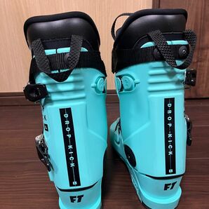 未使用　フリースタイルスキーブーツFULL TILT / FT BOOTS モデル:DROP KICK S 24.5cm