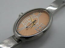 ヴィヴィアンウエストウッド　腕時計　中古品　Q3ー1A　_画像4