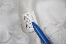 フランス製【agnes b.】アニエスベー　ノーカラージャケット　刺繍　白　USED　ショート丈　レディース_画像8