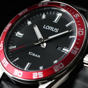 新品1円 セイコーLORUS 無駄削ぎ落としたシンプルで視認性高い王道のデザイン 100m防水 本革 ブラック＆レッド 逆輸入 メンズ 日本未発売の画像2