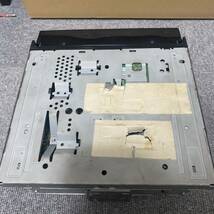 カロッツェリア 楽ナビ AVIC-RZ03 中古品 本体のみ 動作確認済 2014年地図_画像3