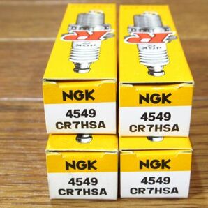 展示未使用品 NGK R スパークプラグ CR7HSA レジスタータイプ 4個セットの画像3