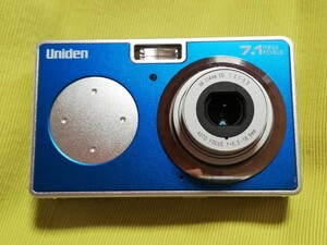 コンパクトデジタルカメラ Uniden 7M 光学３倍ズーム搭載 旧製品 動作しましたが年式でジャンク