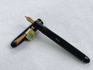 未使用品 PILOT CUSTOM 67 M ペン先 14K 585 14金 万年筆 中字 筆記用具 文房具 ブラック系 パイロット カスタム 198347-6