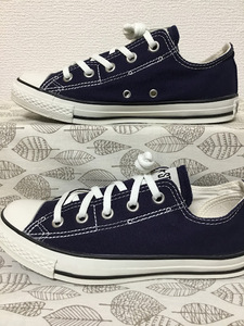 ◆送料込 23.0 コンバース CONVERSE スニーカー 紺 01 0317