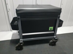 MYCHANIC Utility Stool SK3 сиденье крипер 