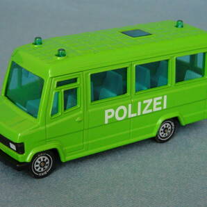 【希少】1980年代西ドイツSIKUジク1/55メルセデス・ベンツ809D型POLIZEI警察用ミニバス/人員輸送車・希少色黄緑・美品/箱付の画像1