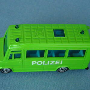 【希少】1980年代西ドイツSIKUジク1/55メルセデス・ベンツ809D型POLIZEI警察用ミニバス/人員輸送車・希少色黄緑・美品/箱付の画像7