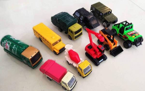 ミニカー 破損品含む 建設機械 バス ゴミ収集車 ショベルカー ジョブサン ミキサー車 WELLY トミカ カナダドライ ミリタリーカー SWAT 大量