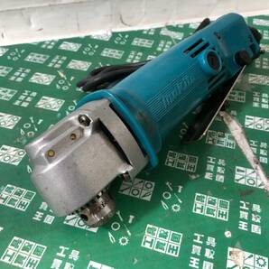 中古品 電動工具 マキタ makita 10mmアングルドリル DA3000R 本体のみ 穴あけ 100V コード式 電動ドリル DIY IT1JS62CQBZ0の画像2