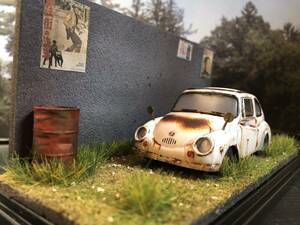 昭和レトロな風景 1/32 スバル360 旧車 自作ジオラマ完成品 ケース付